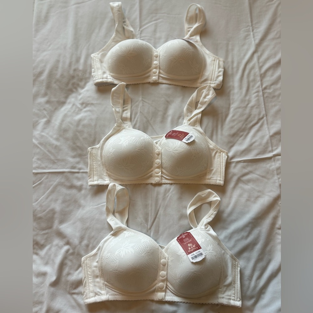 3-Pack White Front Closure Comfort Bras | Size 32B | New w/ Tags